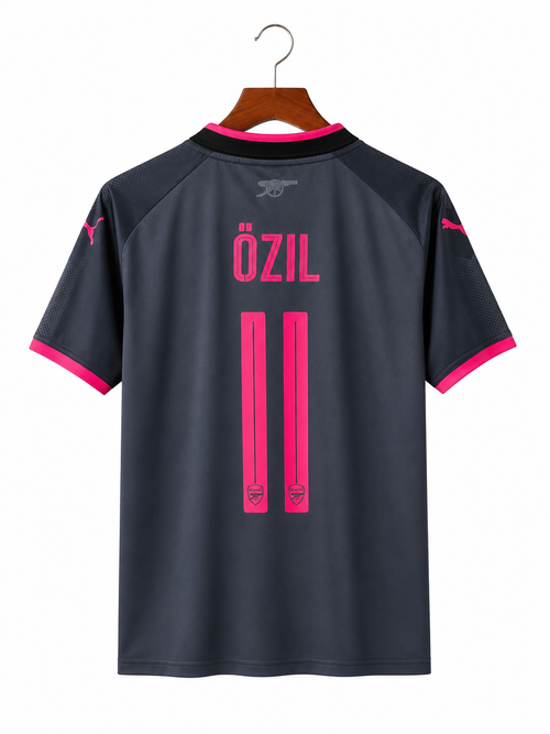 Arsenal 2016/17 Away Jersey Mesut Özil #11 Retro Black Pink Polo Collar Half Sleeve Football Shirt
